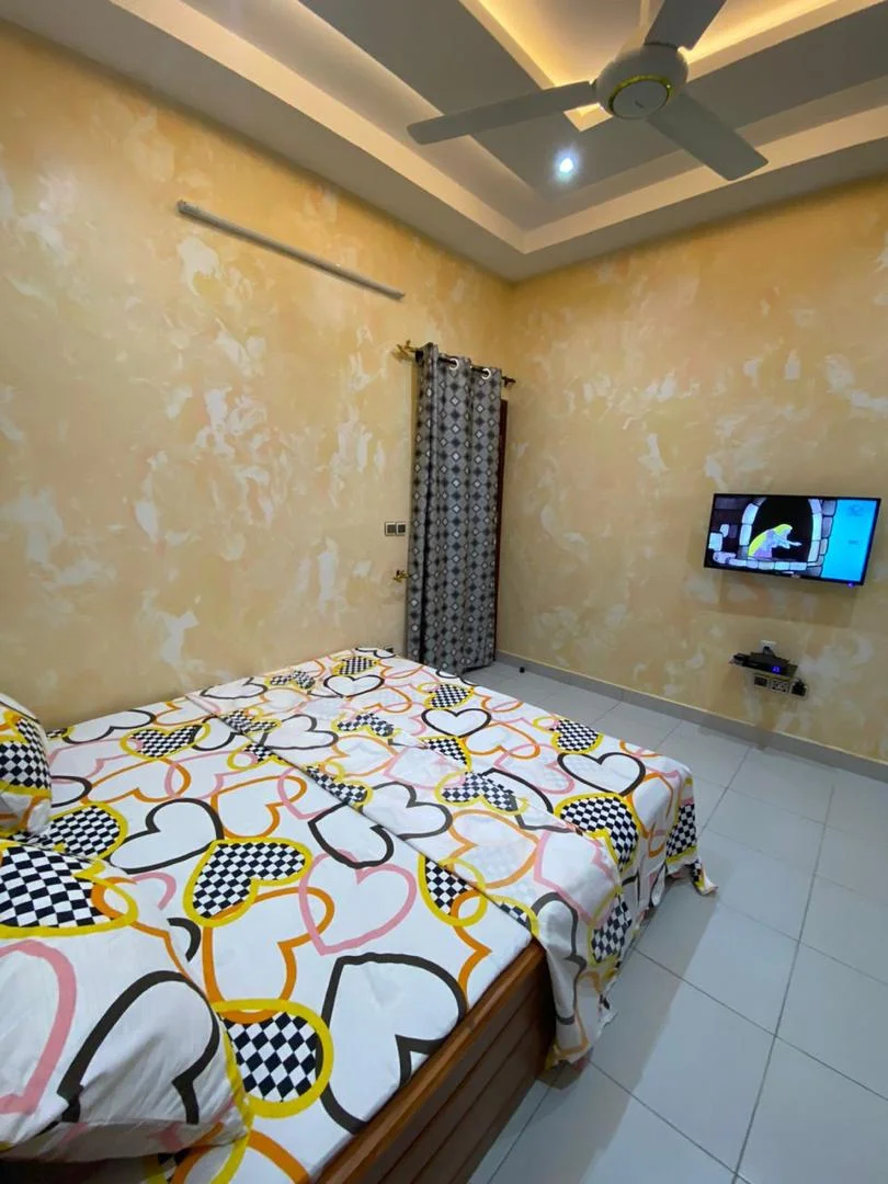 Studio Standard de Pahou 6 mille 24h